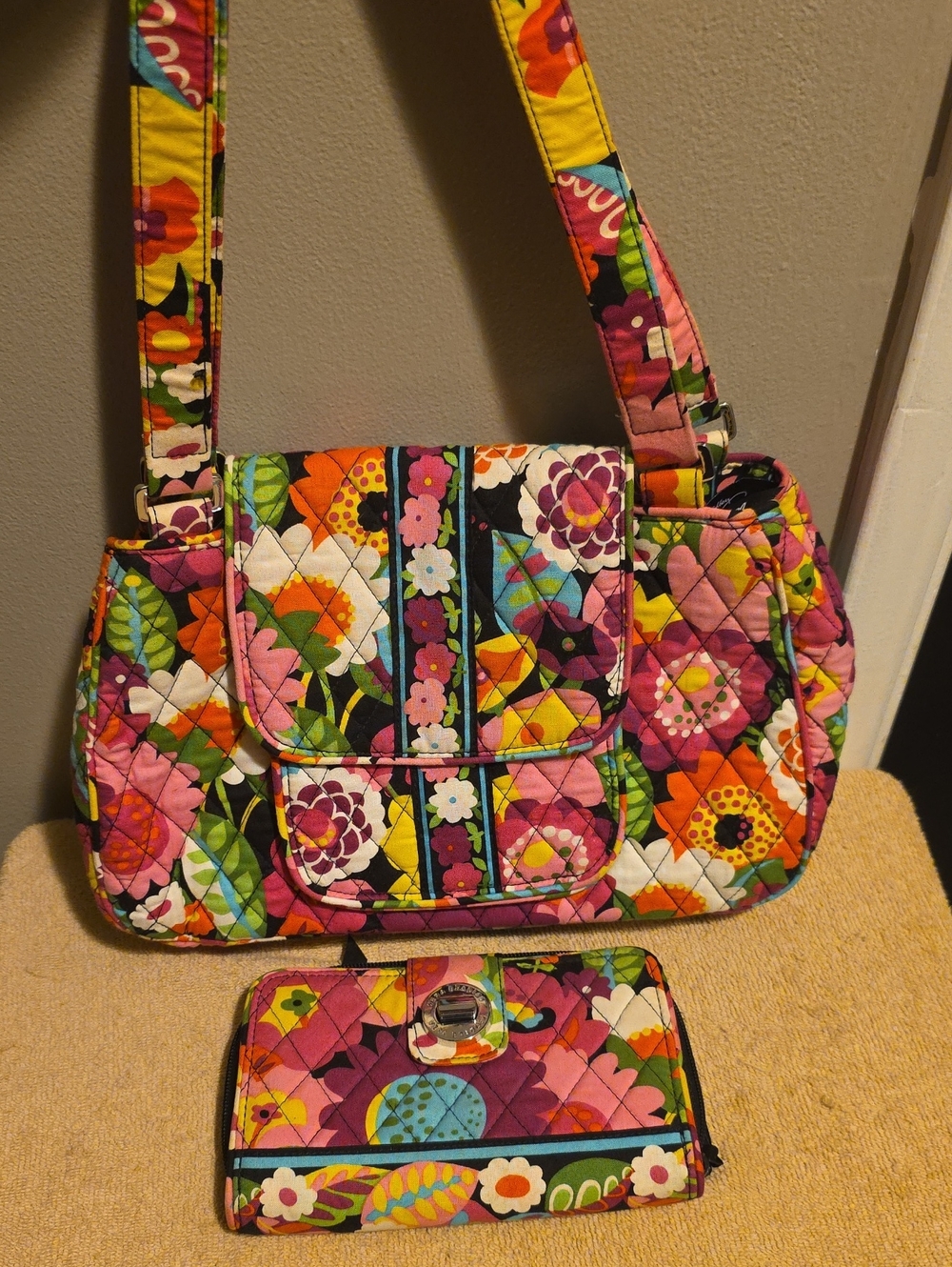 Vera Bradley Floral Quilted Shoulder Bag with Matching Wallet -Inv.538